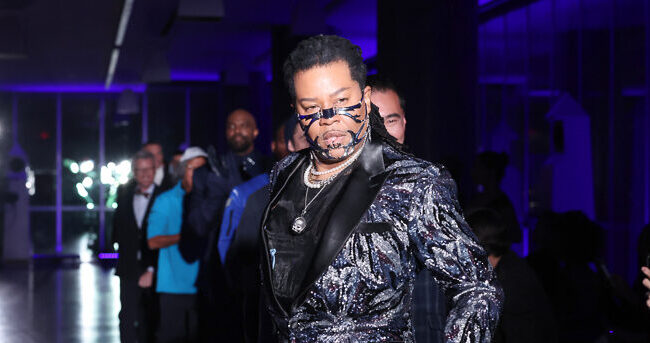 HOLLYWOOD, CALIFORNIA - NOVEMBER 13: Ty-Ron Mayes walks the runway during the Blue Jacket Fashion Show Los Angeles at W Hollywood on November 13, 2024 in Hollywood, California.  (Photo by Amy Sussman/Getty Images for Blue Jacket)